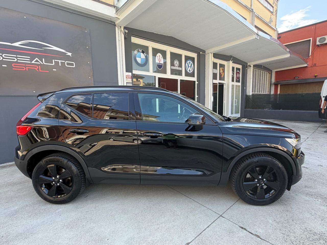 Volvo XC40 D4 AWD Geartronic Momentum