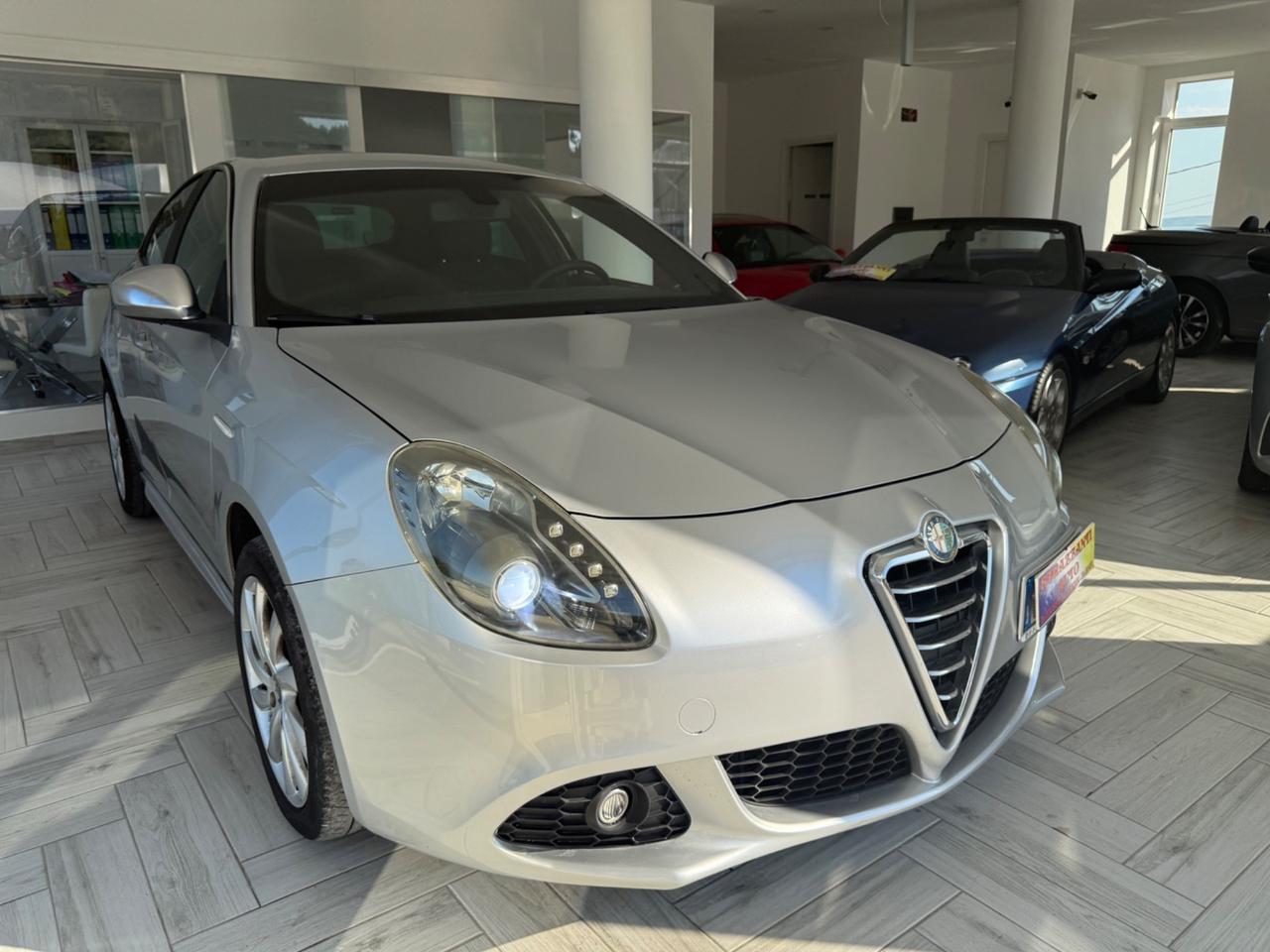 Alfa Romeo Giulietta 2.0Mjt140 CV Exclusive FULL2013