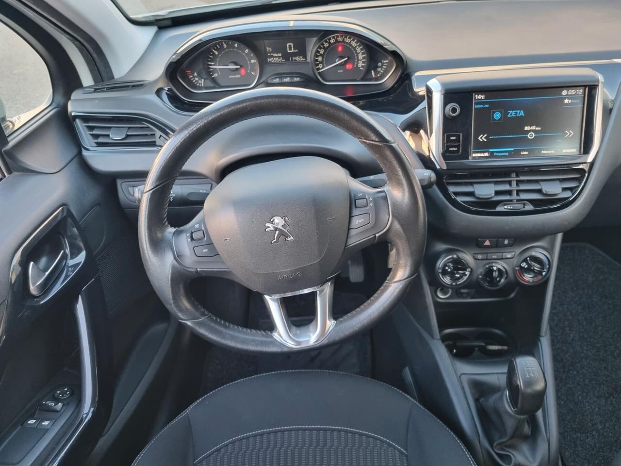 Peugeot 208 PureTech 82 5 porte Allure