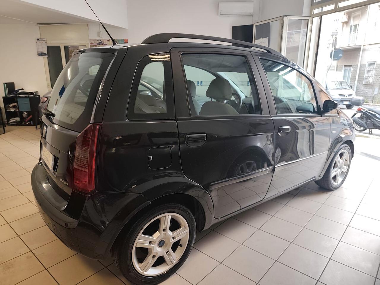 Fiat Idea 1.3 Multijet 16V Emotion