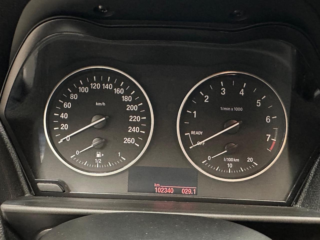 Bmw 116 116i 5p. Urban