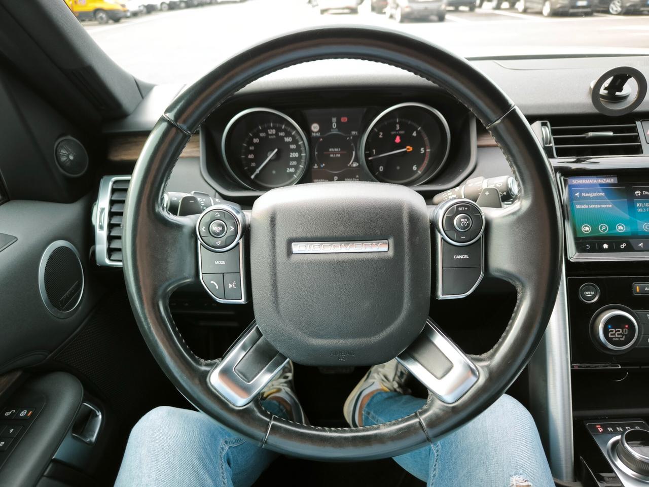 Land Rover Discovery 2.0 SD4 240 CV HSE 7 POSTI