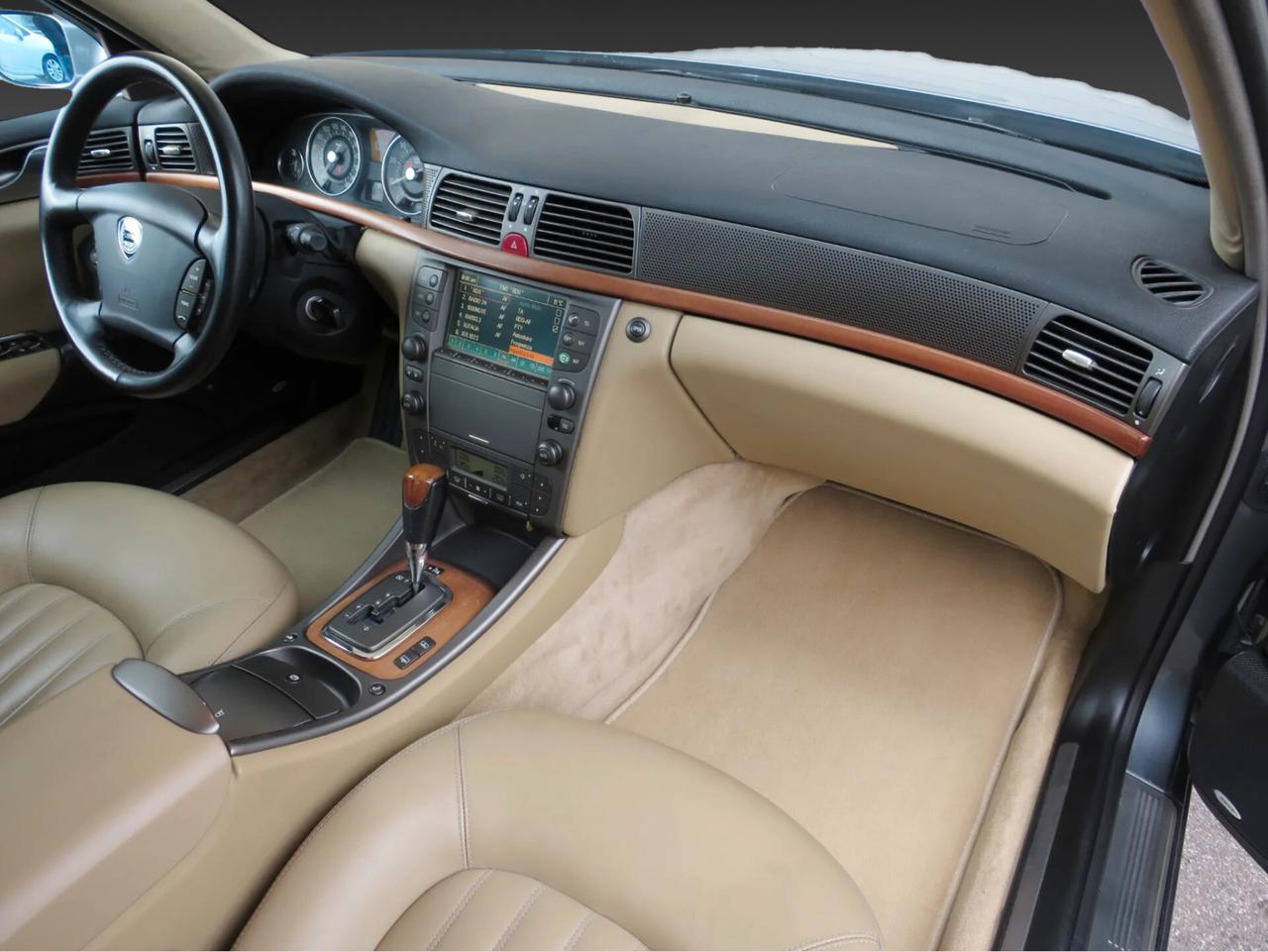 Lancia Thesis 3.0 V6 24V aut - 6 cilindri Busso pelle beige