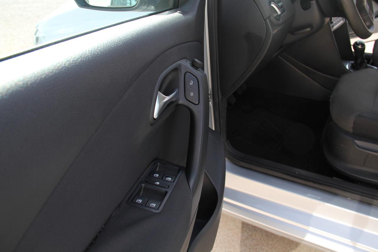 Volkswagen Polo 1.2 TDI DPF 5 p. Comfortline (55 KW - 75 CV Neopatentati)