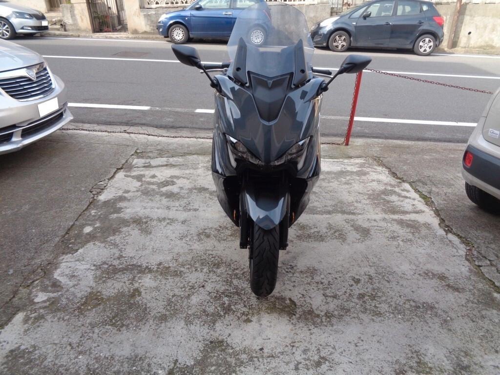 YAMAHA T MAX 560 TECH - MAX (FINANZIABILE)