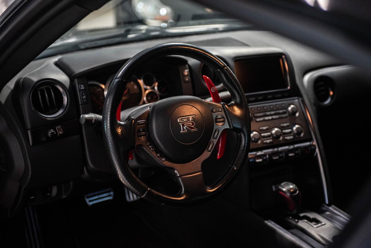 Nissan GT-R 3.8 V6 Black Edition
