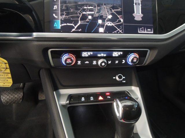 AUDI Q3 35 TDI S tronic Business