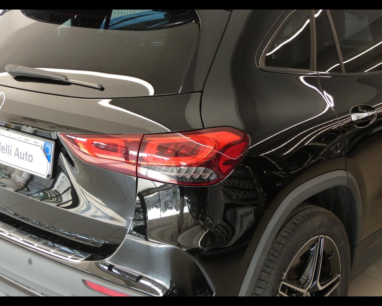 Mercedes-Benz GLA (H247) - GLA 200 d Automatic Premium