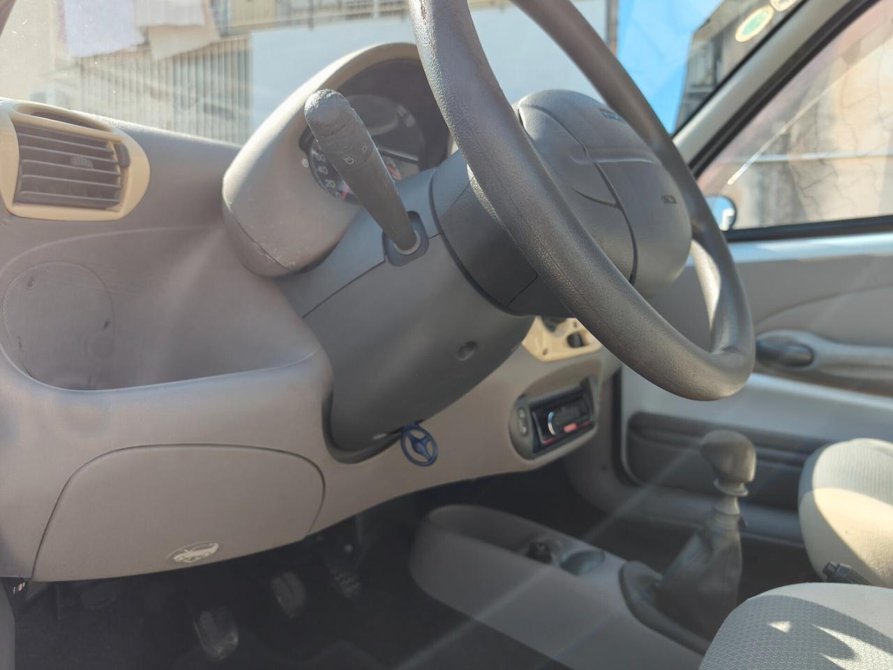 Fiat 600 1.1 Active