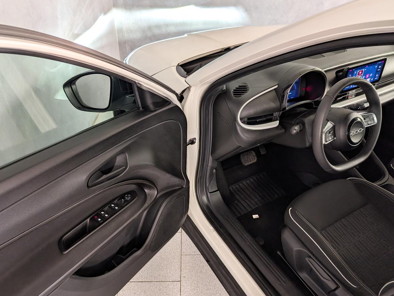Fiat 600 iv 1.2 Hybrid 100cv Automatic Pop