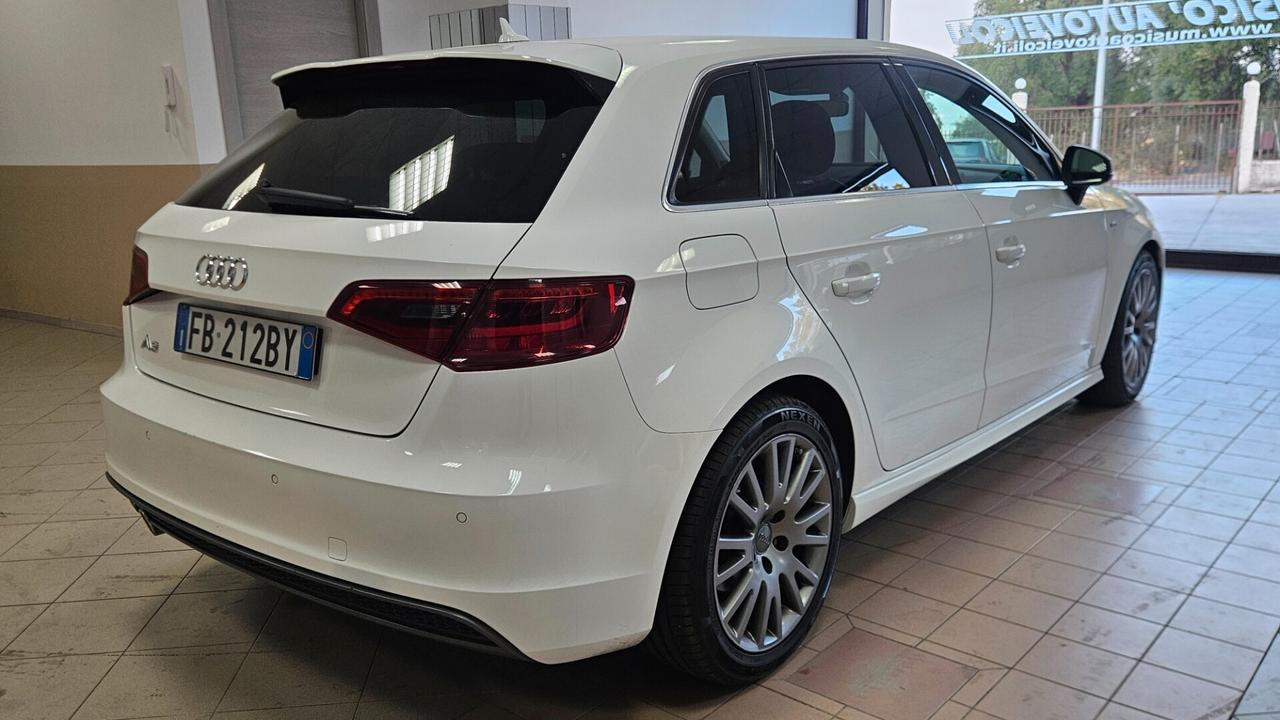 Audi A3 1.6 TDI clean diesel Ambition