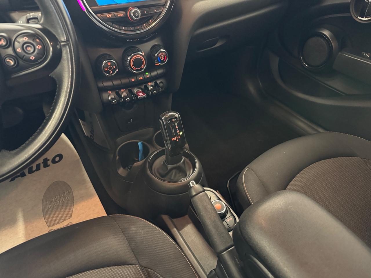 MINI 1.5 COOPER AUT. BUSINESS 5p. - MY20