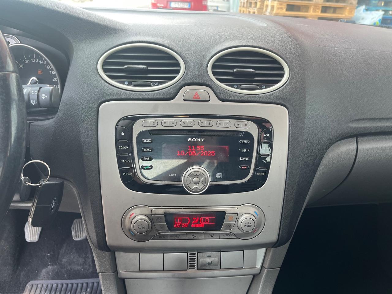 Ford Focus 1.6 TDCi (110CV) 5p. Tit. DPF