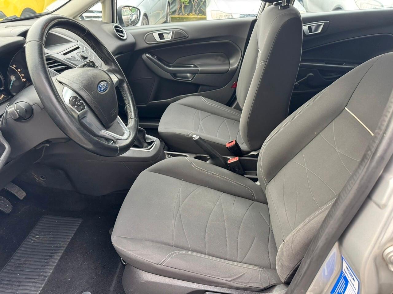 Ford Fiesta 1.0 80CV 5 porte*EURO5B*NEOPATENTATI