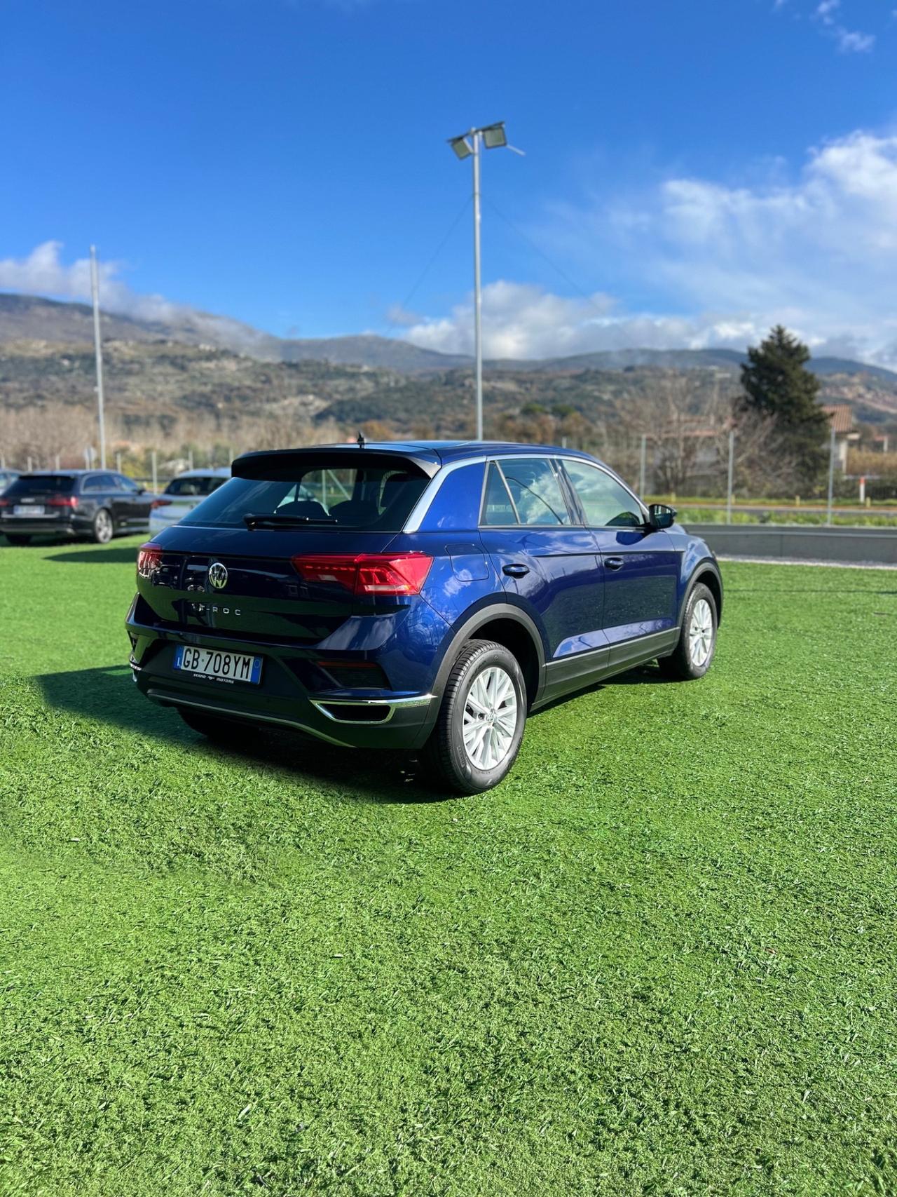 Volkswagen T-Roc 1.6 TDI SCR Business BlueMotion Technology