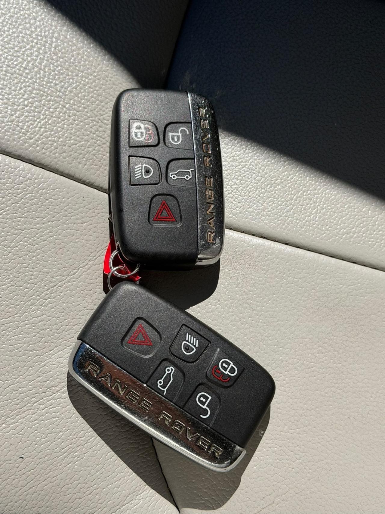 Range Evoque 2.0 Diesel- Anche Permuta- Tagliandata