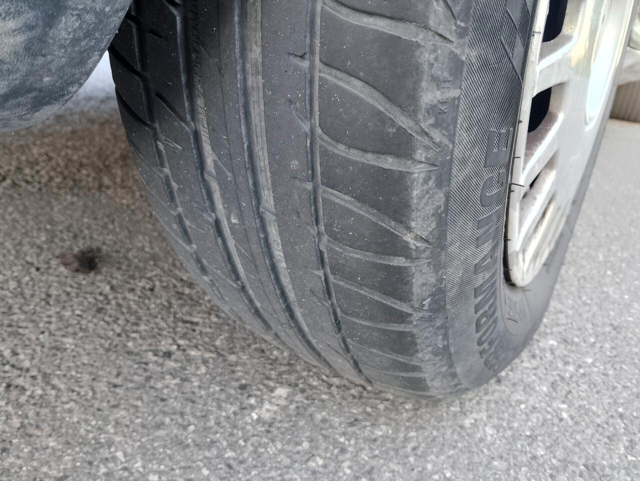 Volkswagen Golf station wagon 1.6 cc impianto GPL brc valido fino 2034 30.000 km