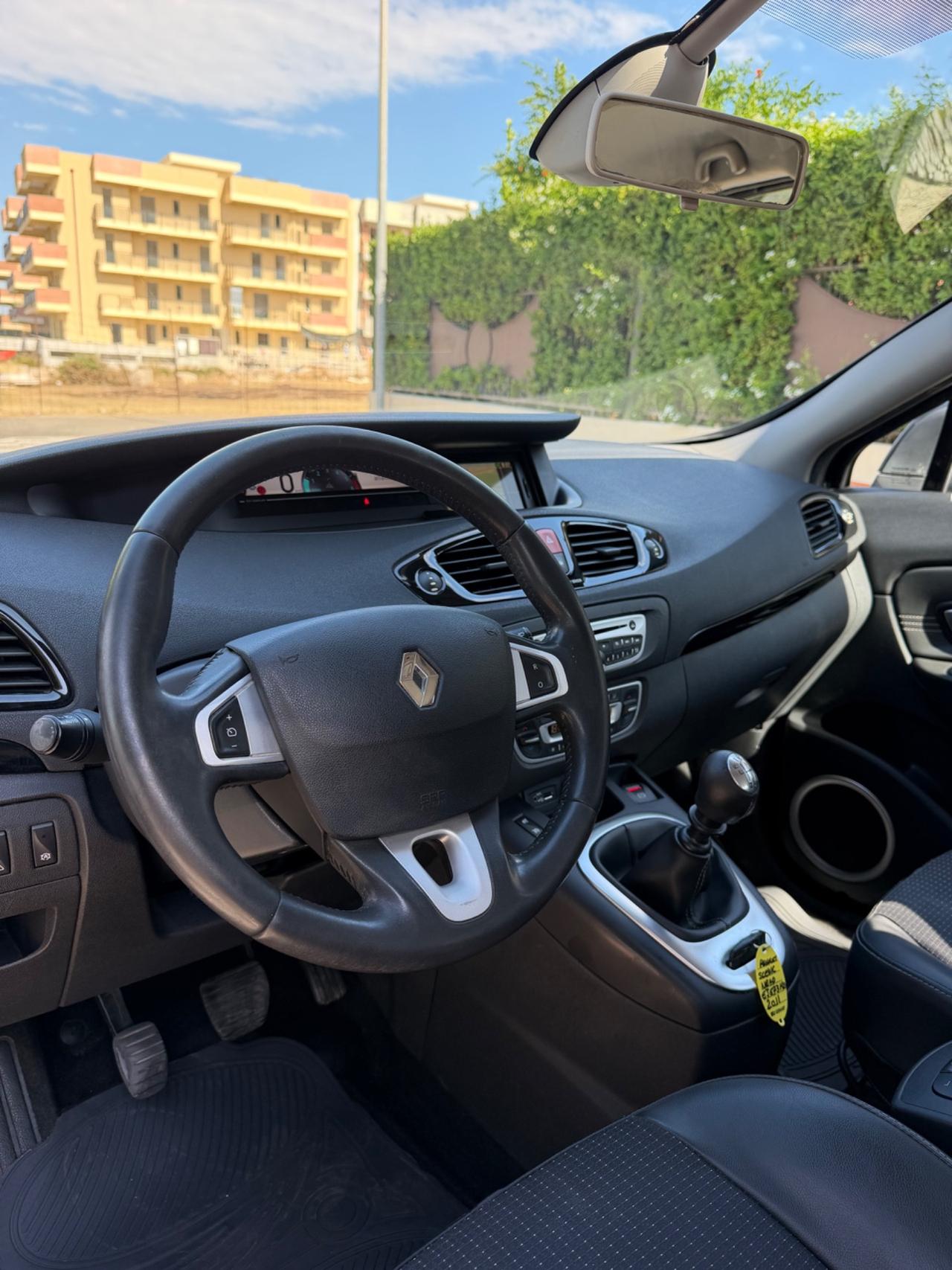 Renault Scenic Scénic X-Mod 1.6 dCi 130CV Dynamique
