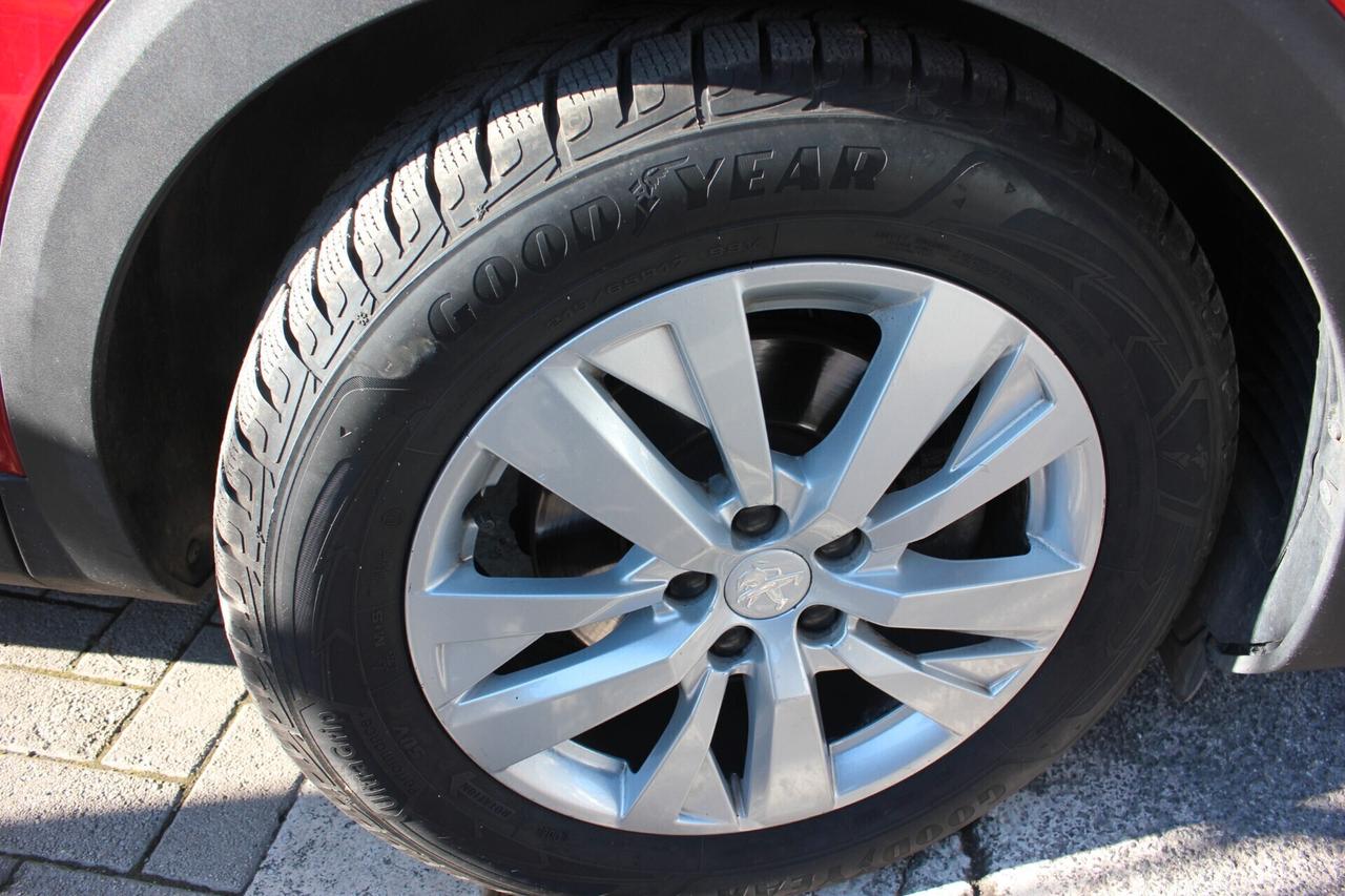 PEUGEOT 5008 1.5 HDI-7 posti *PREZZO VERO*tagliandi-km certi-UNIPRO'