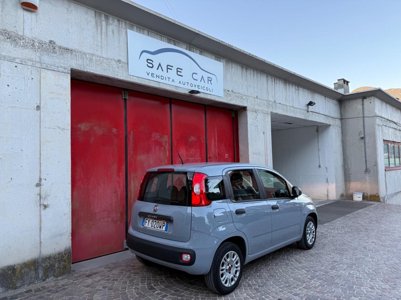 FIAT PANDA 1.2 69 CV NEOPATENTATI