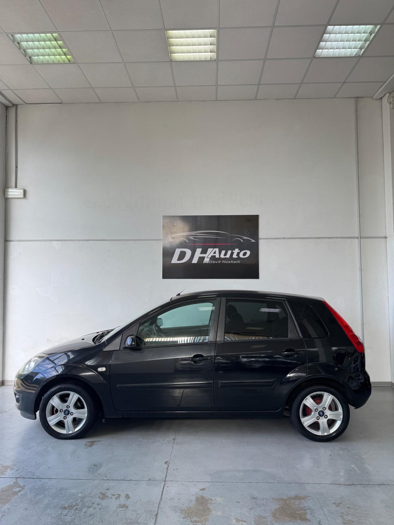Ford Fiesta 1.4 TDCi 5p. Titanium