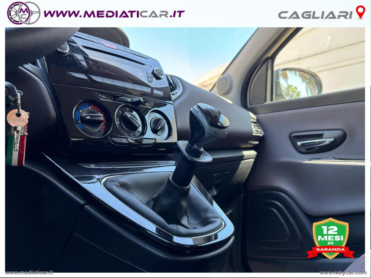LANCIA Ypsilon 1.2 69 CV 5p. S&S Gold