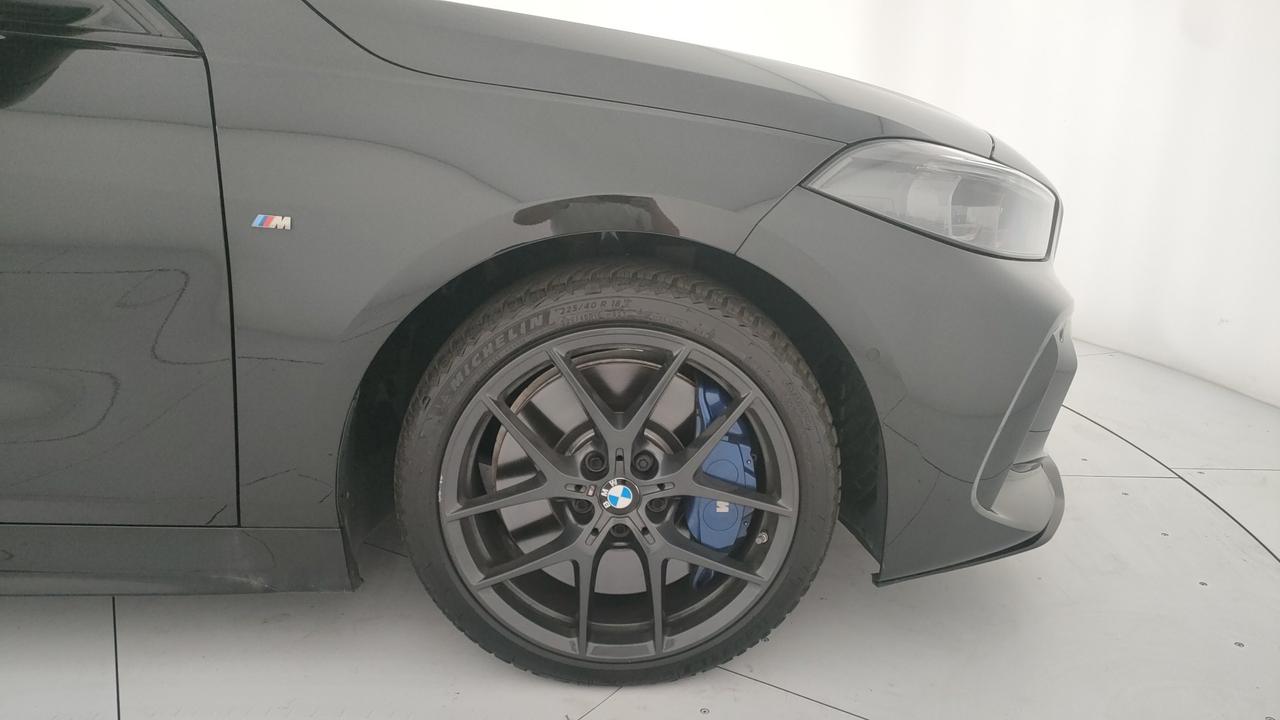 BMW M 135i xdrive auto