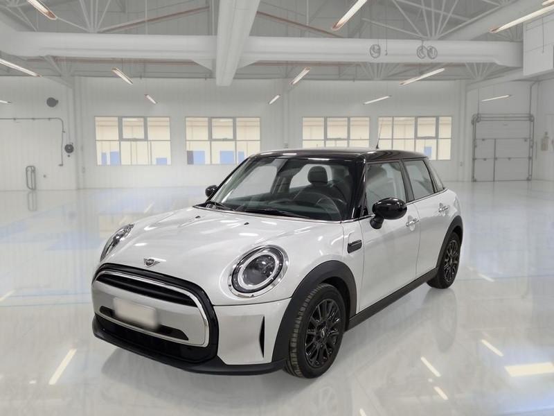 MINI COOPER CLASSIC AUTO 5 PORTE BERLINA