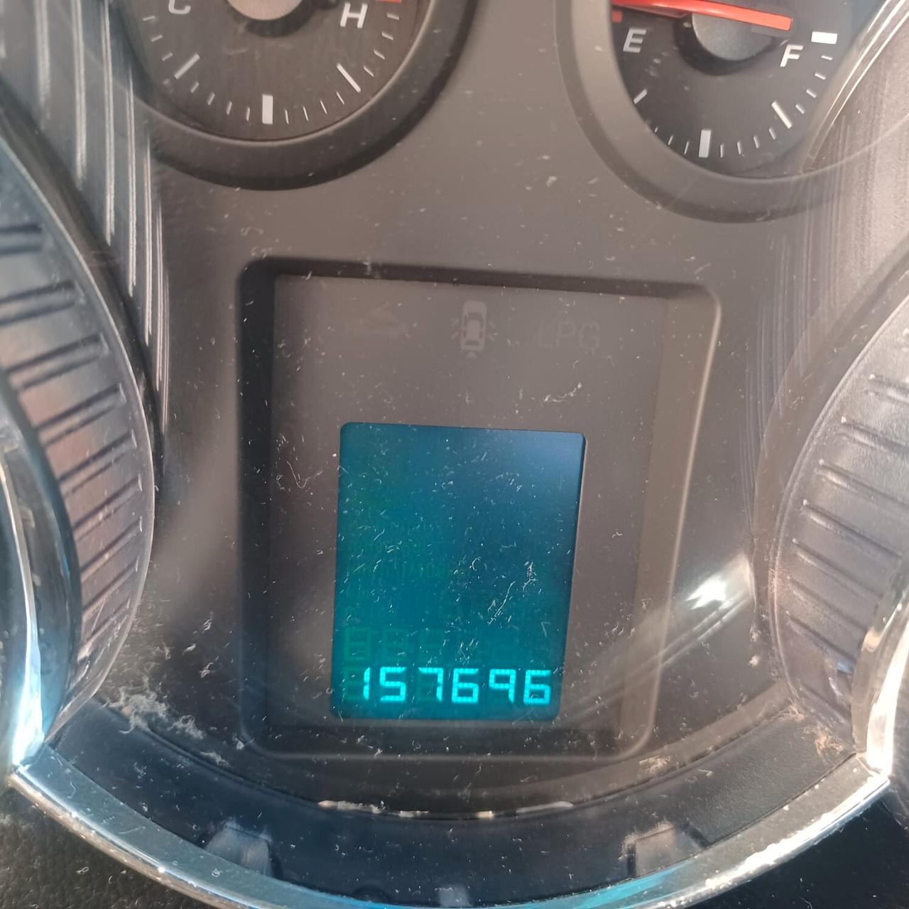 157.698 CRUZE 2.0 TDI AUTOM. UNICO PROPRIETAIO