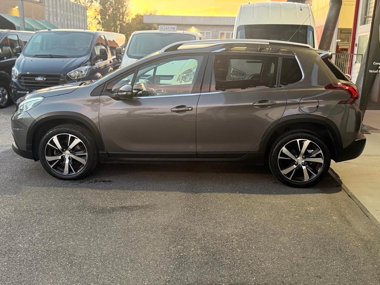 Peugeot 2008 PureTech Turbo 110 S&S Allure