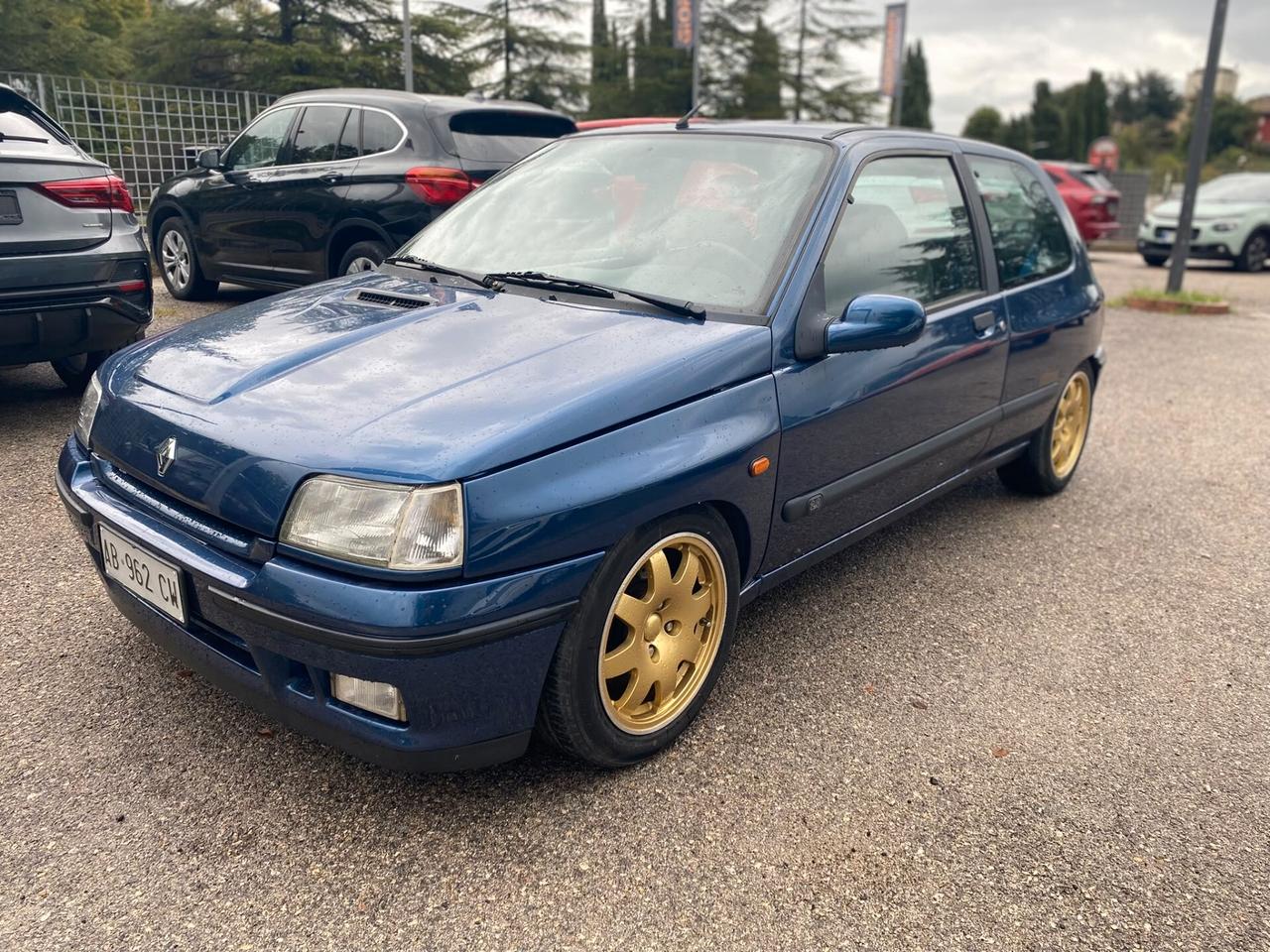 Renault Clio 2.0i 16V cat Williams