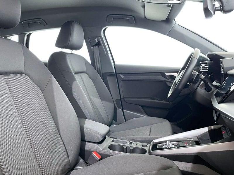 Audi A3 Sportback 30 g-tron S tronic Business
