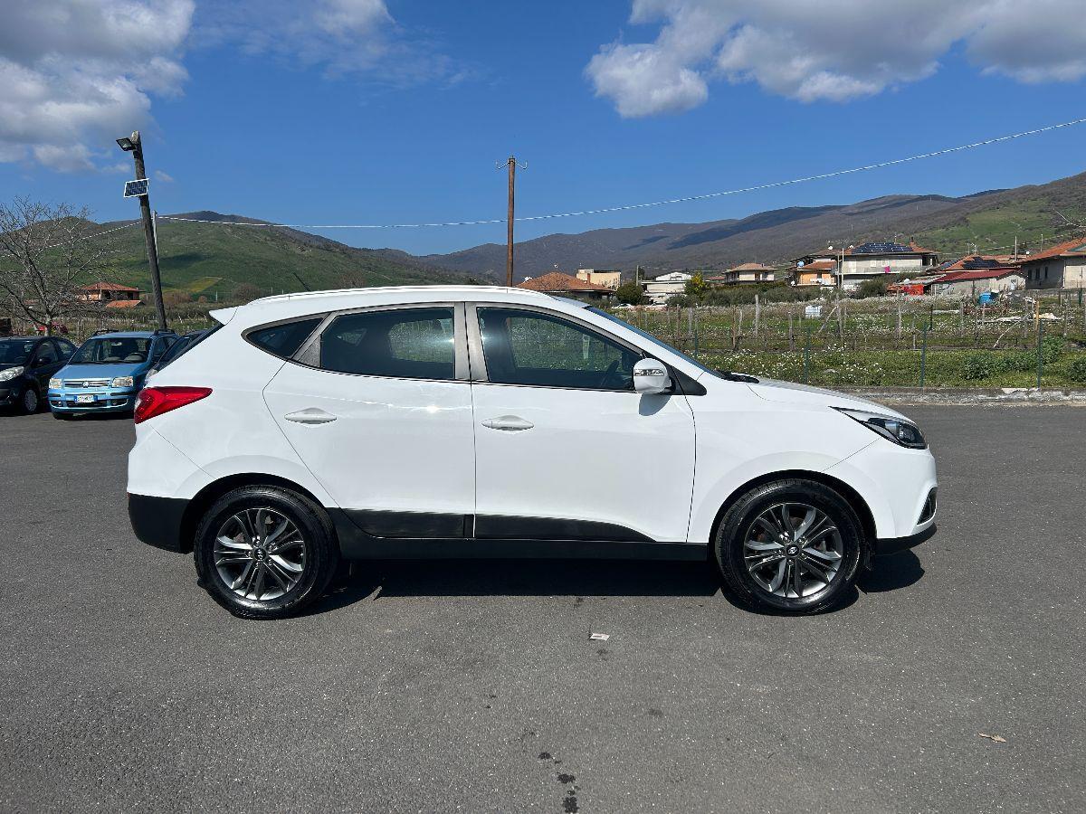 HYUNDAI - iX35 - 1.7 CRDi 2WD Xpossible