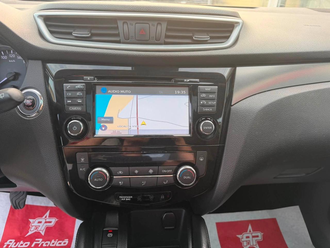 Nissan Qashqai 1.6 130 CV TEKNA FULL OPTIONAL UNICO PROPRIETARIO