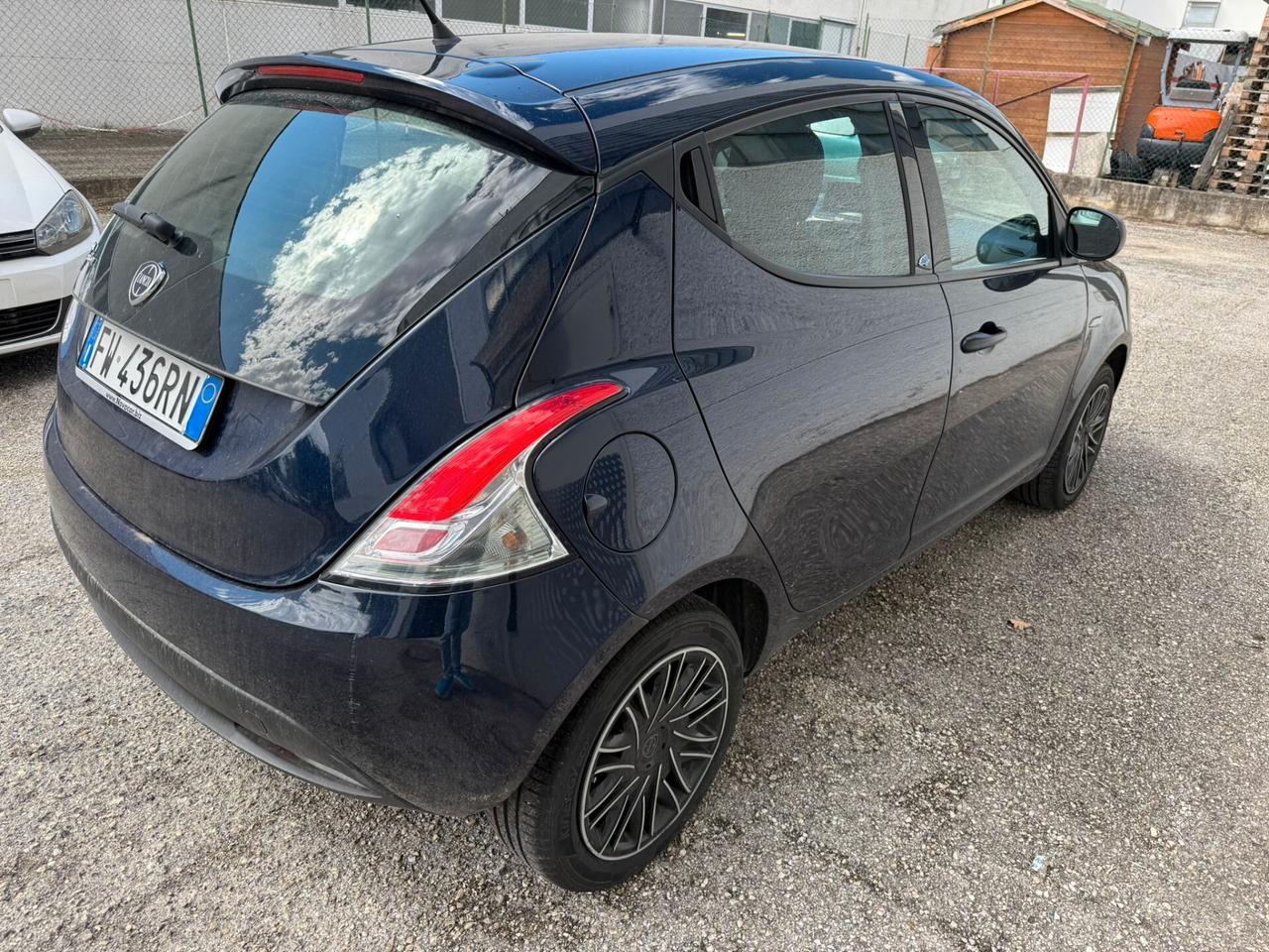 LANCIA YPS 1,2 BZ 69 CV PLATINUM 5P