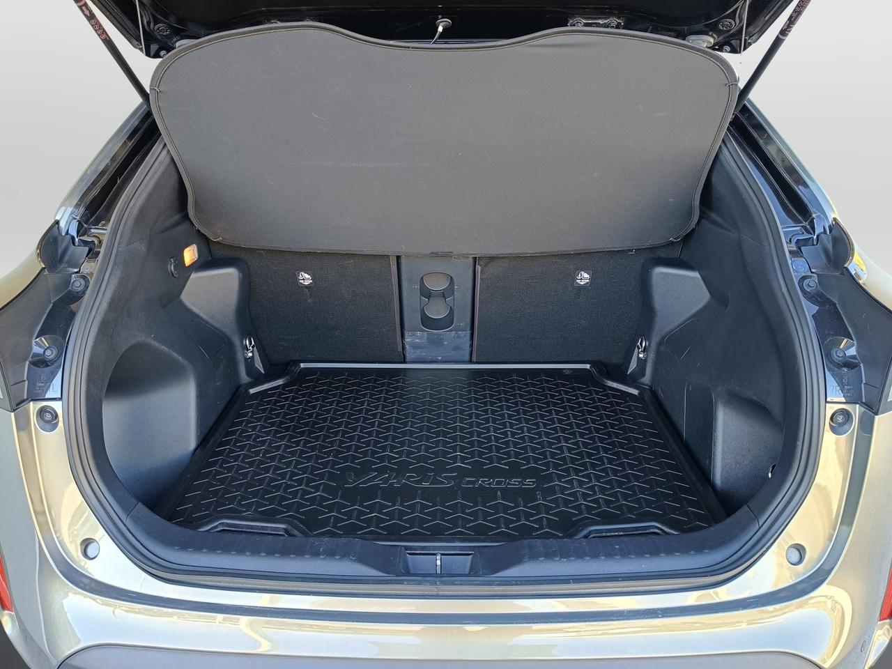 TOYOTA Yaris Cross - MY'21