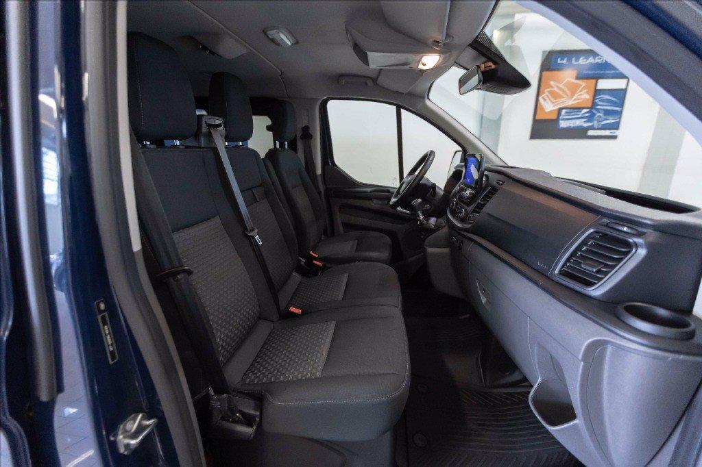 FORD Transit Custom 320 2.0 tdci 130cv Titanium d.cab L2H1 E6.2 del 2022