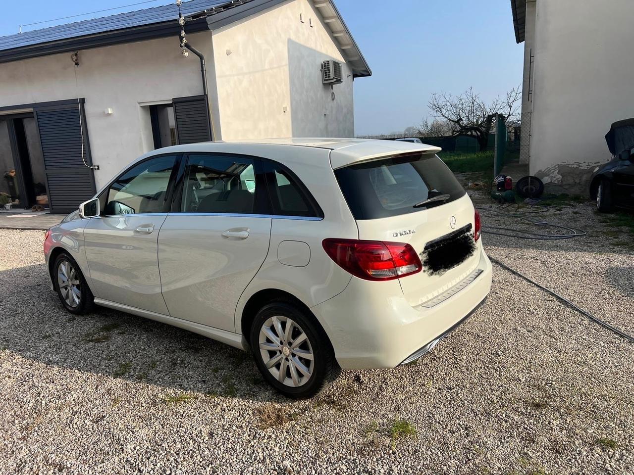 Mercedes-benz B 180 d Automatic Premium