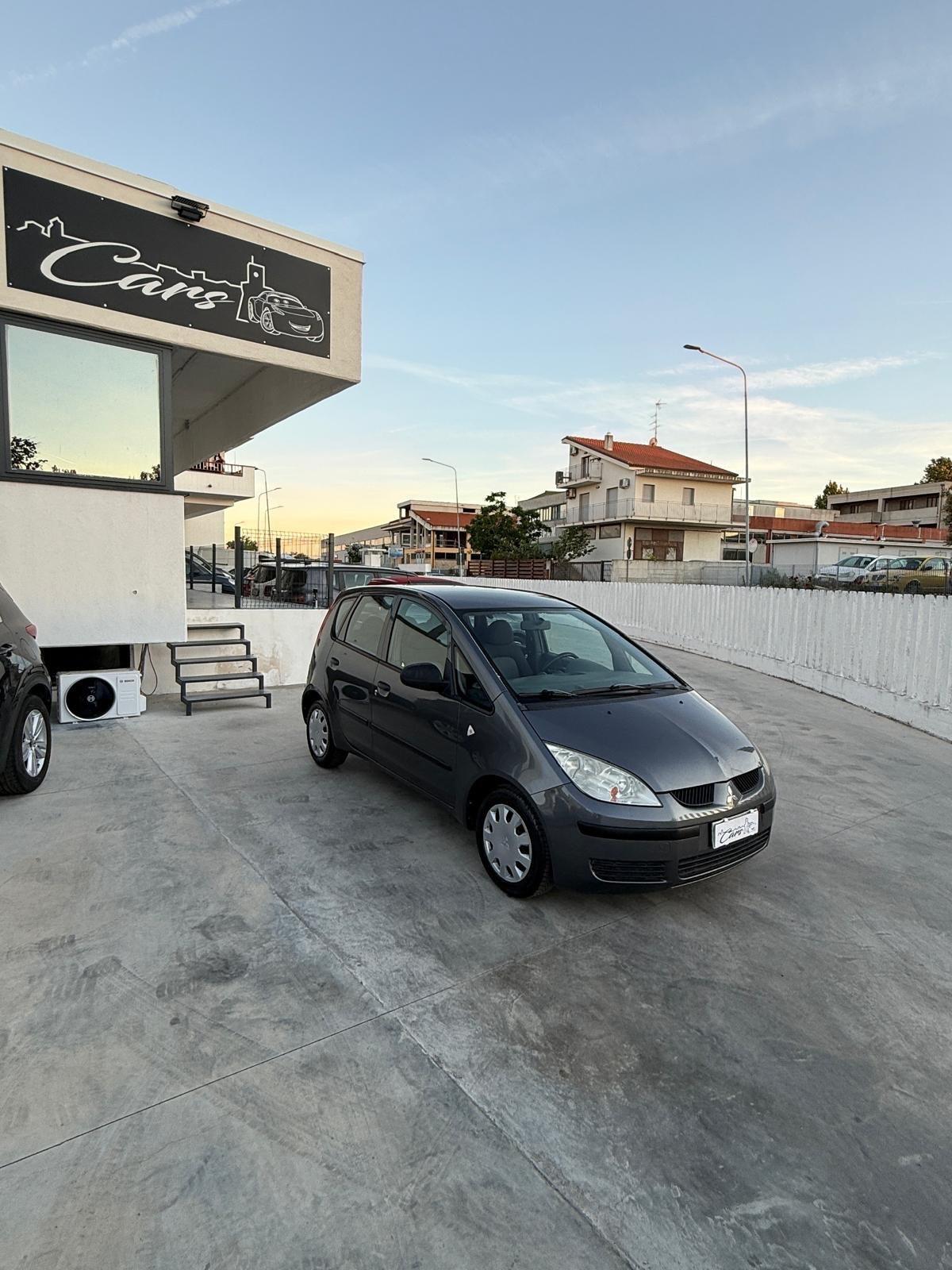 Mitsubishi Colt 1.1 12V 5p. Invite