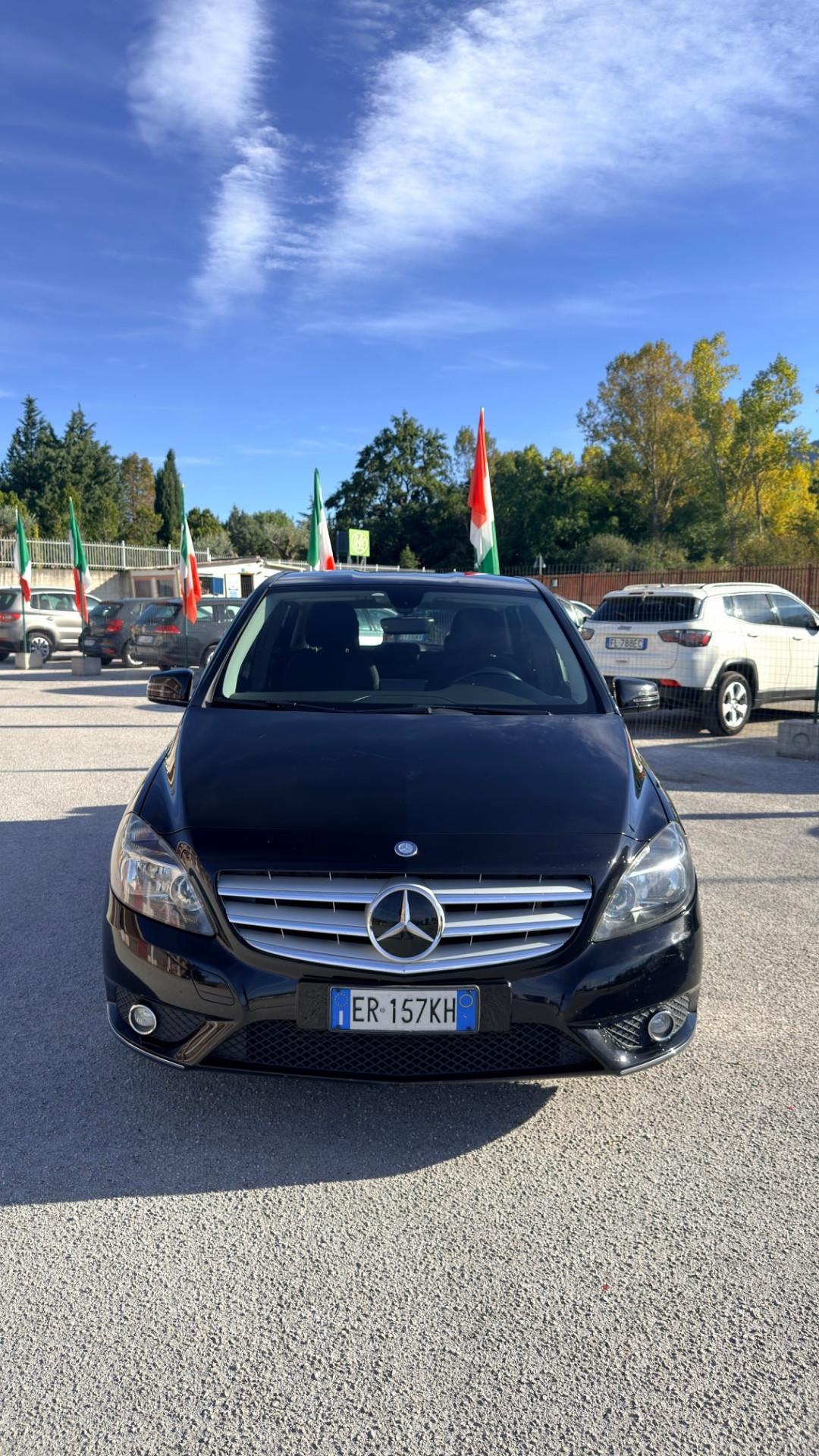 Mercedes-benz B 200 CDI BlueEFFICIENCY Executive