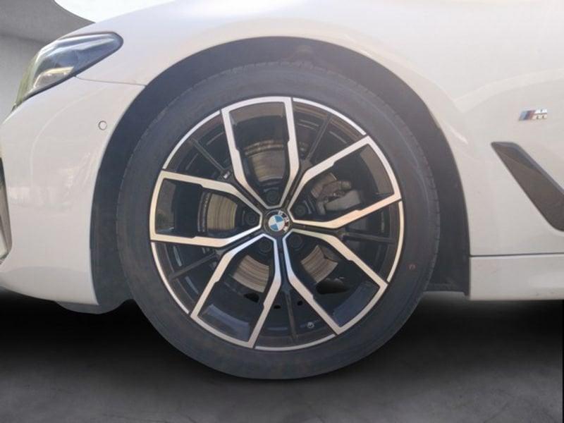 BMW Serie 5 520d xDrive M Sport Auto MH48V Touring