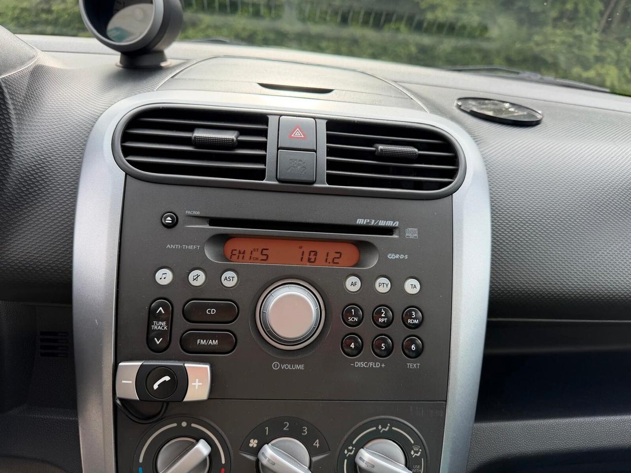 Suzuki Splash 1.0 GLS Safety Pack