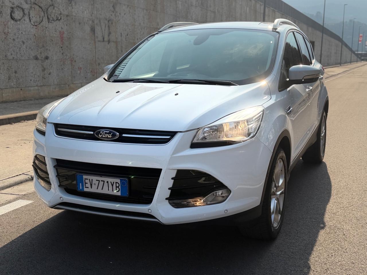Ford Kuga 2.0 TDCI 163 CV 4WD Powershift Titanium X