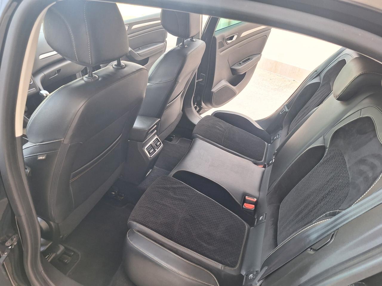 Renault Mégane 1.5 dCi 110 CV BERLINA "NAVI"