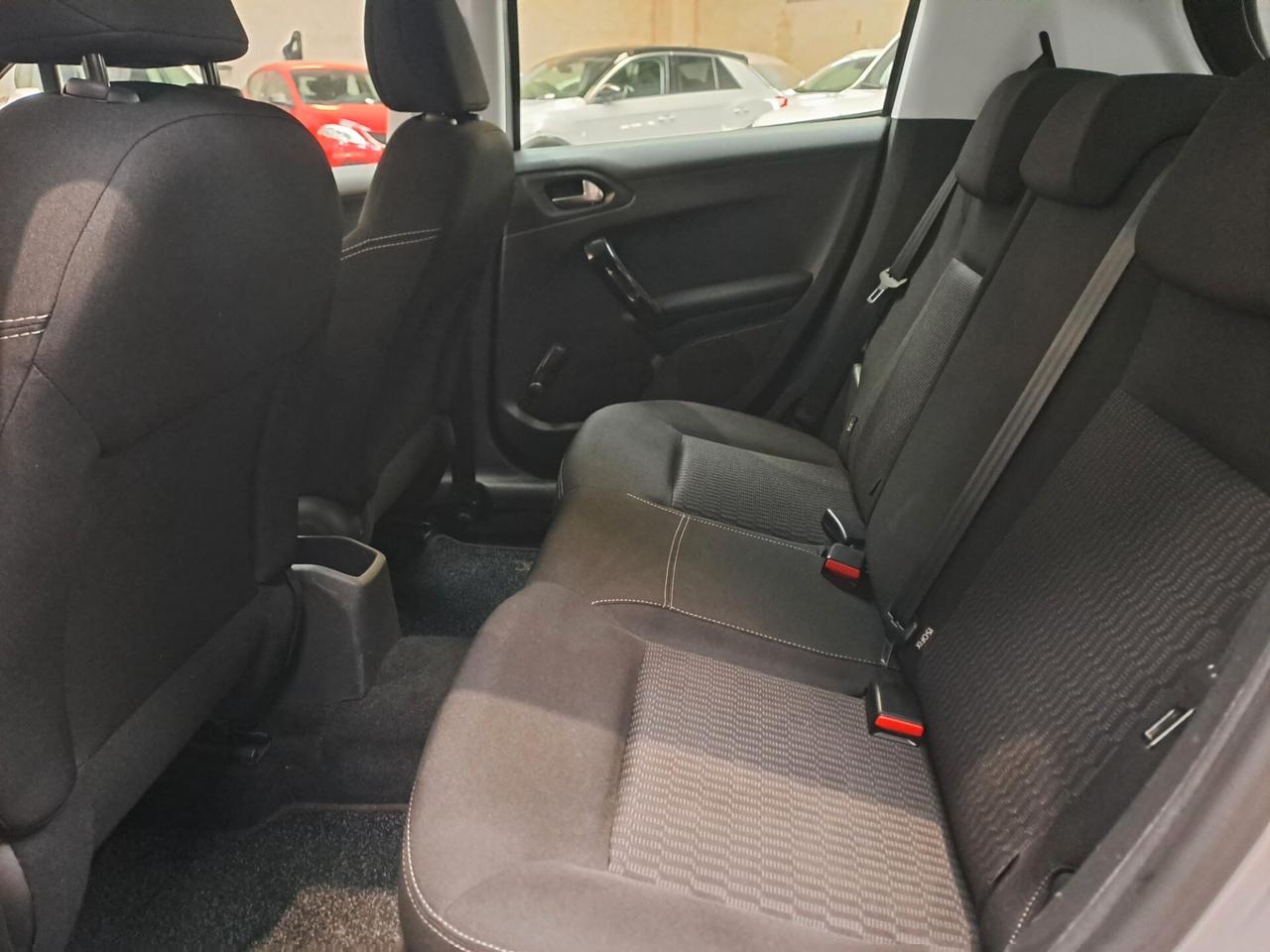 PEUGEOT 208 1.2 BENZINA *DA VETRINA*