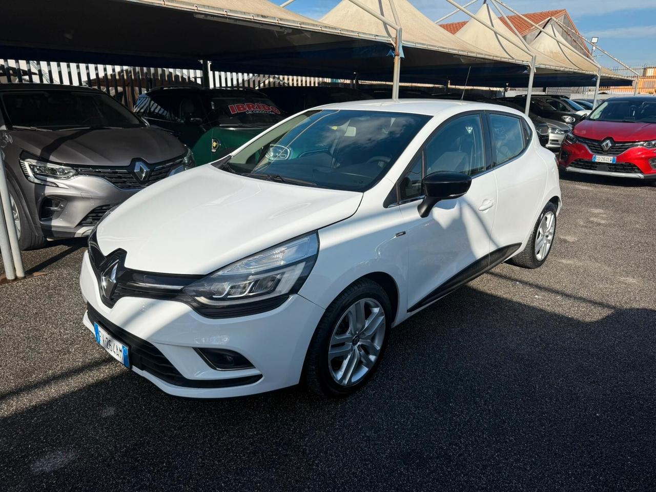Renault Clio dCi 8V 90 CV 5 porte Moschino Life