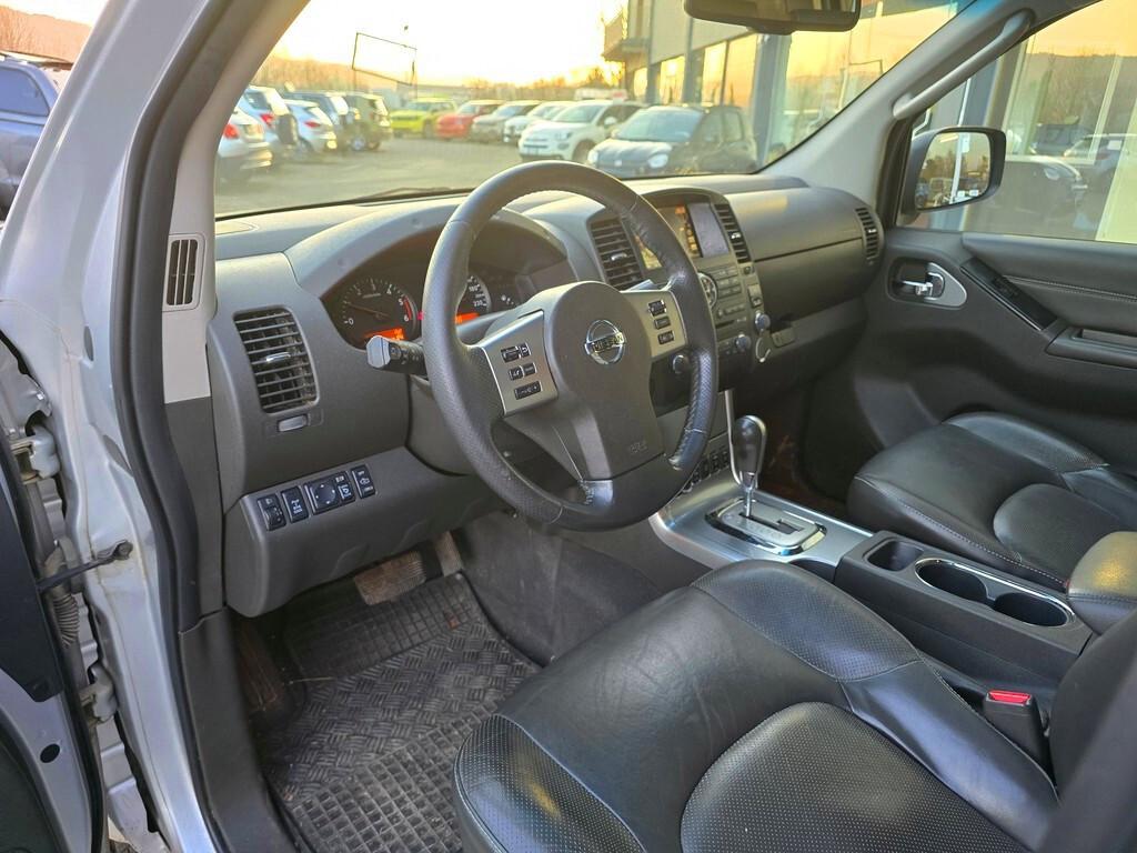 Nissan Navara 2.5 dCi 190CV "LE" IN PERFEZIONE TOTALE
