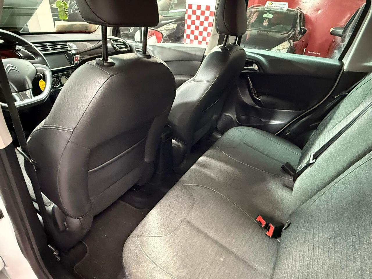 Citroen C3 1.2 82cv PureTech Exclusive - 2015