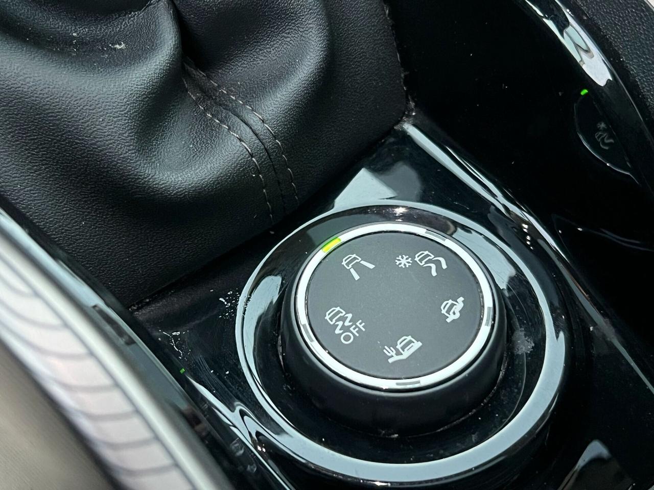 Peugeot 2008 1.6 HDi 115 CV Allure