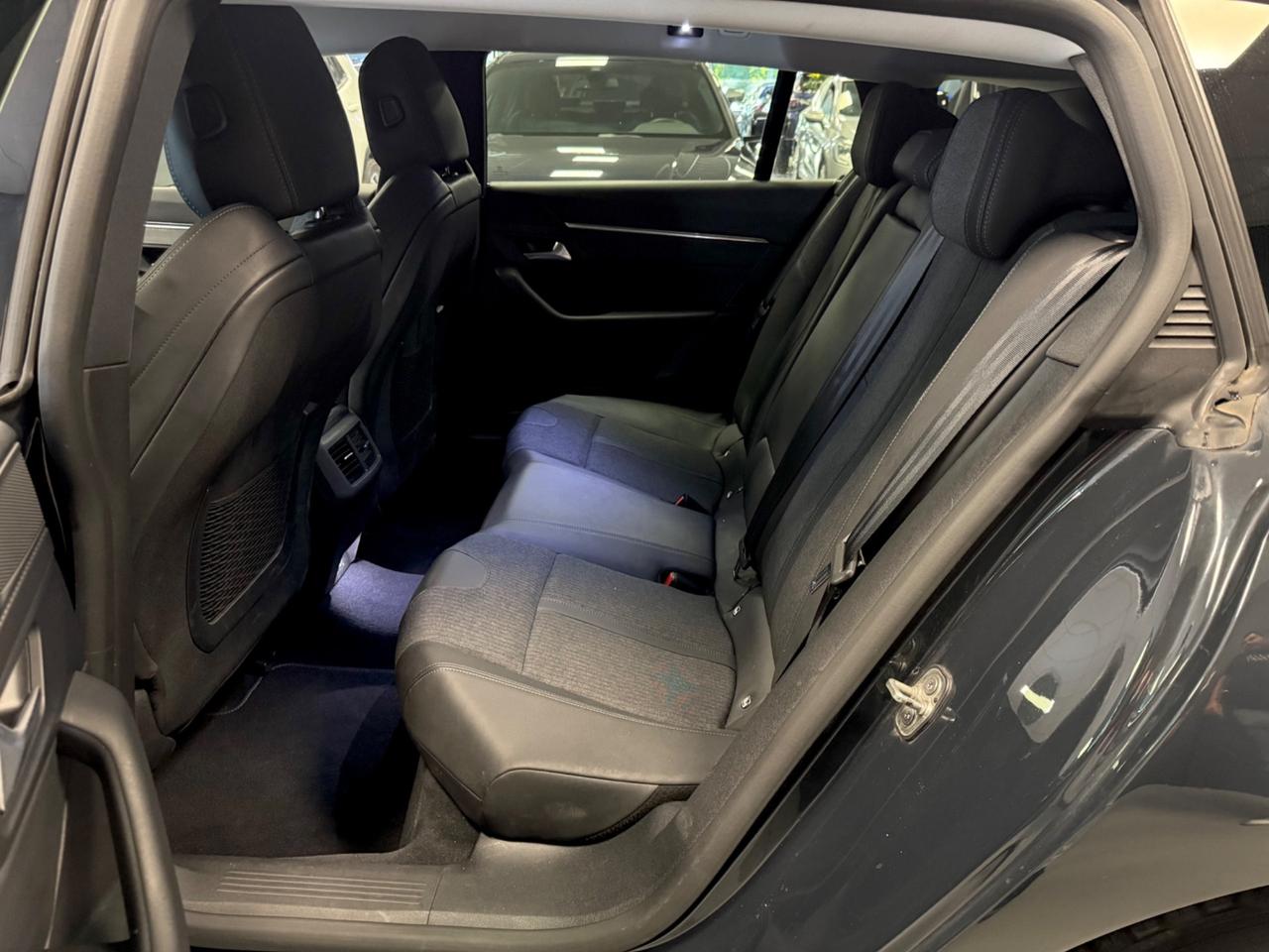 Peugeot 508 BlueHDi 130 Stop&Start EAT8 SW Allure